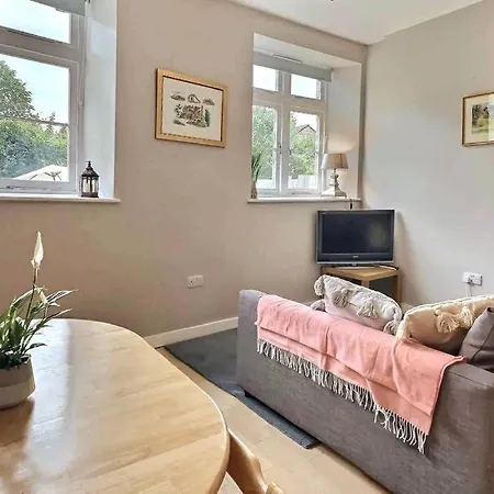 Apartamento Cotswold Chapel, Sleeps Up To 5 In Kingsize Beds Chipping Norton Exterior foto